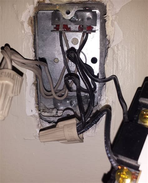 ground wires in switch box